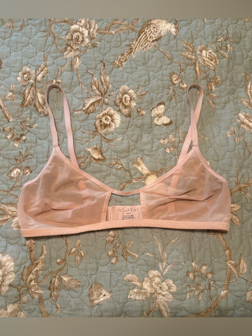 Negative Sieve Cutout Bra, Size 2, Peach